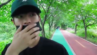 ویلاگ(Vlog)سونگمین(seungmin)عضو استری کیدز(Stray kids)با زیرنویس انلاین