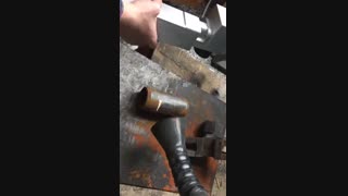 زنگ زدایی با لیزر