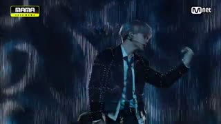 اجرای آهنگ 'Turn Back Time' از گروه WayV در جشنواره MAMA 2020