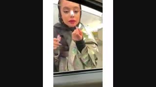 نیکا رضا........