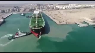 رونق حمل و نقل مواد نفتی در بندر خلیج فارس