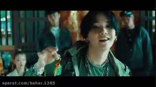 موزیک ویدیو  Dechwita  از آگوست دی ( کپ )