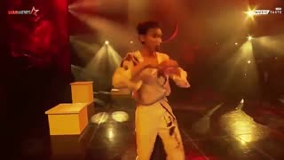 اجرای Aura و GOT7-Not By The Moon در ASIA ARTIST AWARDS 2020