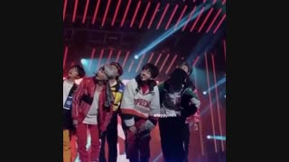 در وا شد و گل اومد