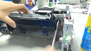 Replace the paper feeder for L805 L800 Roll Printer