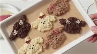 چه کیوتن =) ادم دلش نمیاد بخورتش