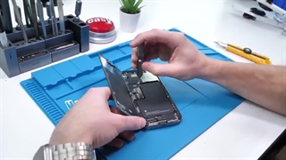 تعویض صفحه فلت آیفون