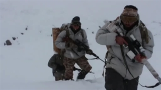 تمرین رزم در برف توسط گردان 154 حضرت علی اکبر(ع) نیروی مخصوص سپاه