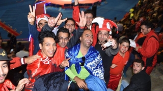 گفت و گو جالب با هواداران سرخابی درباره تعویق دربی