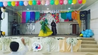 جشن دبستان غیر انتفاعی شکوفه های دانش با اجرای رزیتا دغلاوی نژاد «خاله فرشته مهربون»